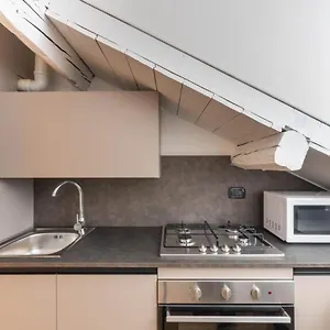 Brera Flat Near Duomo Appartamento